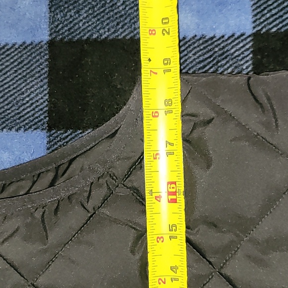 Vintage. J.Crew. Puffer Vest. Full-zip. Women's size Small. - Picture 8 of 15